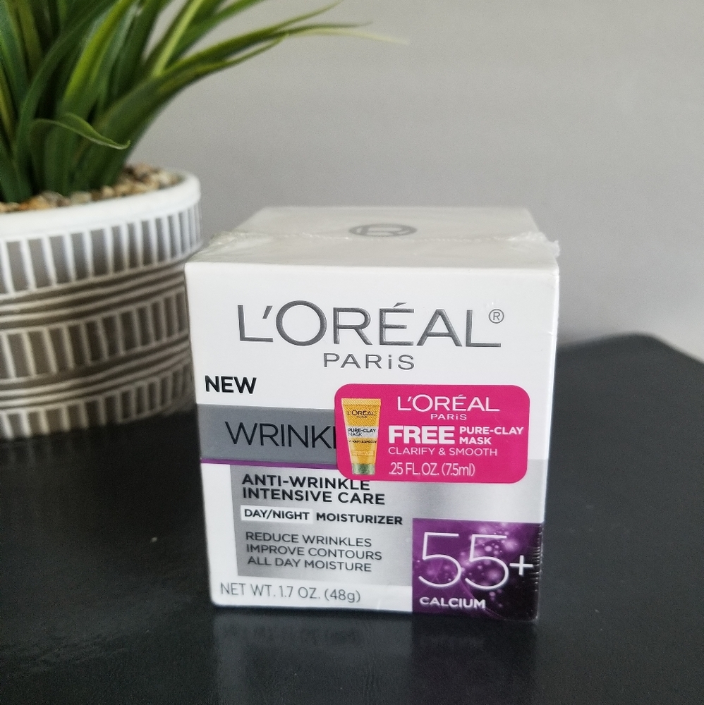 L'Oreal Paris Wrinkle Expert day/night moisturizer
